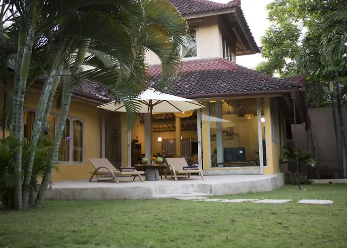 Villa Two Bedroom In A Beautyful Tropical Garden Seminyak