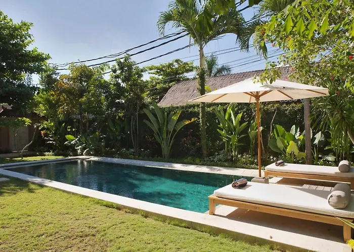 Two Bedroom In A Beautyful Tropical Garden Villa