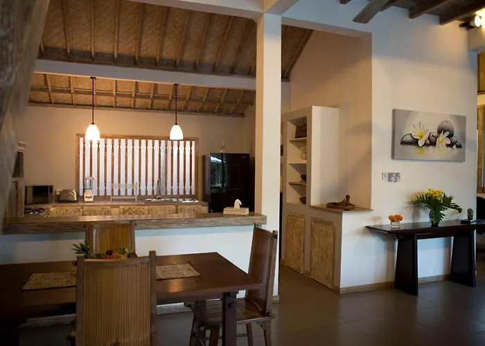 Villa Two Bedroom In A Beautyful Tropical Garden